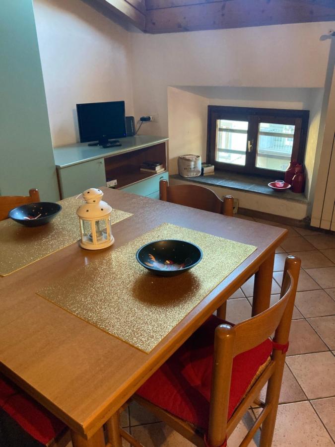 La Casa Rustica Di Ale E Becky Lägenhet Bergamo Exteriör bild
