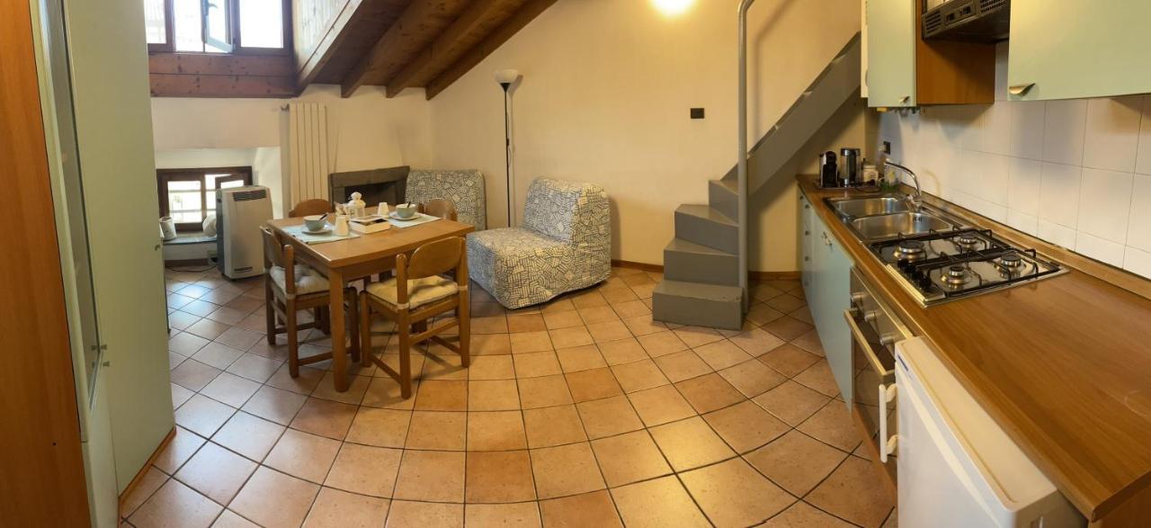 La Casa Rustica Di Ale E Becky Lägenhet Bergamo Exteriör bild