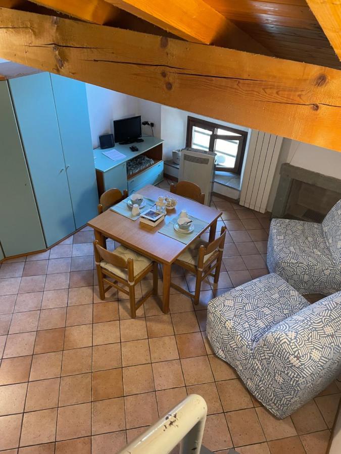 La Casa Rustica Di Ale E Becky Lägenhet Bergamo Exteriör bild