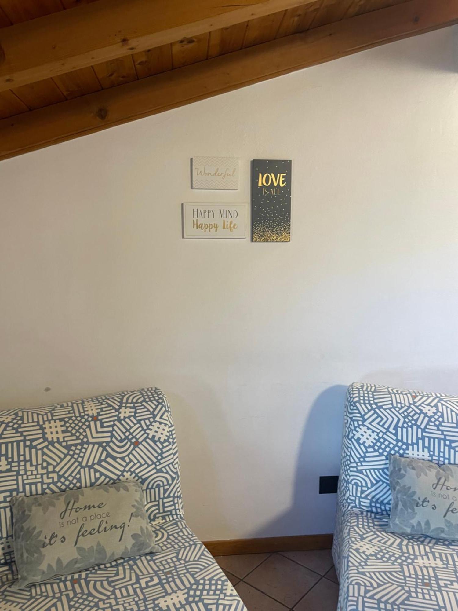 La Casa Rustica Di Ale E Becky Lägenhet Bergamo Exteriör bild
