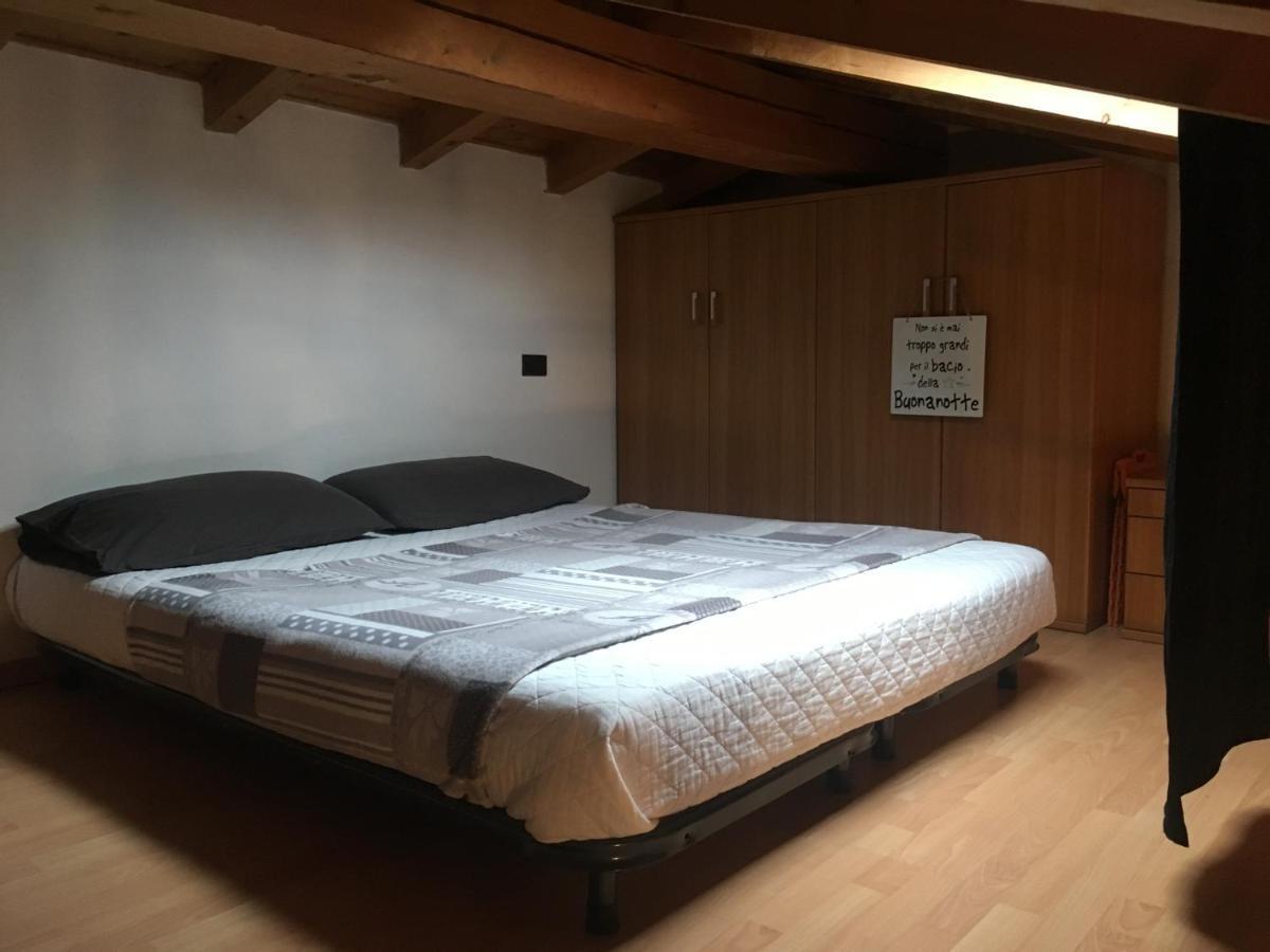 La Casa Rustica Di Ale E Becky Lägenhet Bergamo Exteriör bild